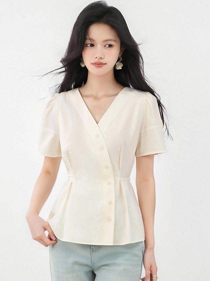 봄 여름 슬림핏 브이넥 퍼프소매 블라우스 페플럼 반팔셔츠 데일리룩 오피스룩 출근룩 - 상세 이미지 3