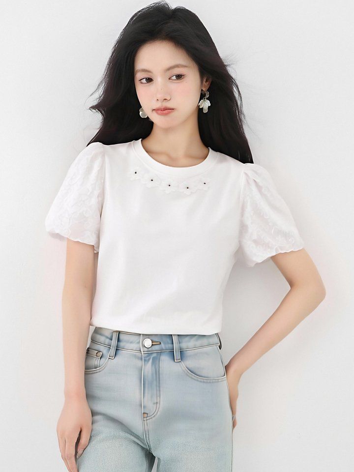 봄 여름 루즈핏 플라워자수 퍼프소매 티셔츠 반팔 라운드넥 아플리케 데일리룩 페미닌룩 - 상세 이미지 3