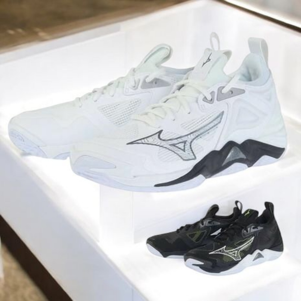 미즈노 웨이브 모멘텀3 배구화 배드민턴화 남녀공용 V1GA231251 화이트/그레이 270