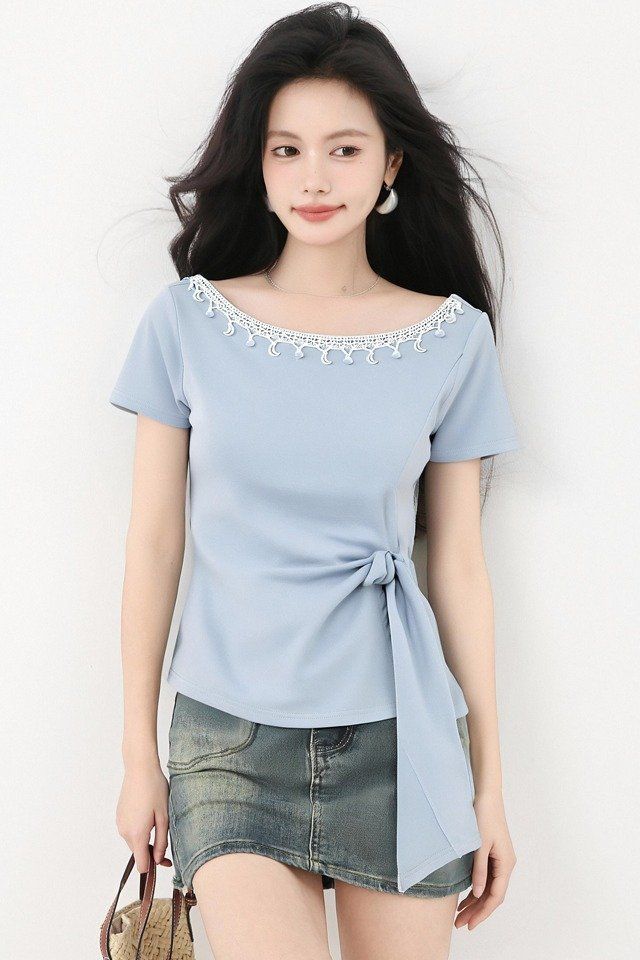 봄 여름 슬림핏 레이스넥 매듭 티셔츠 반팔 허리묶음 언발란스 보트넥 데일리룩 페미닌룩 - 상세 이미지 5