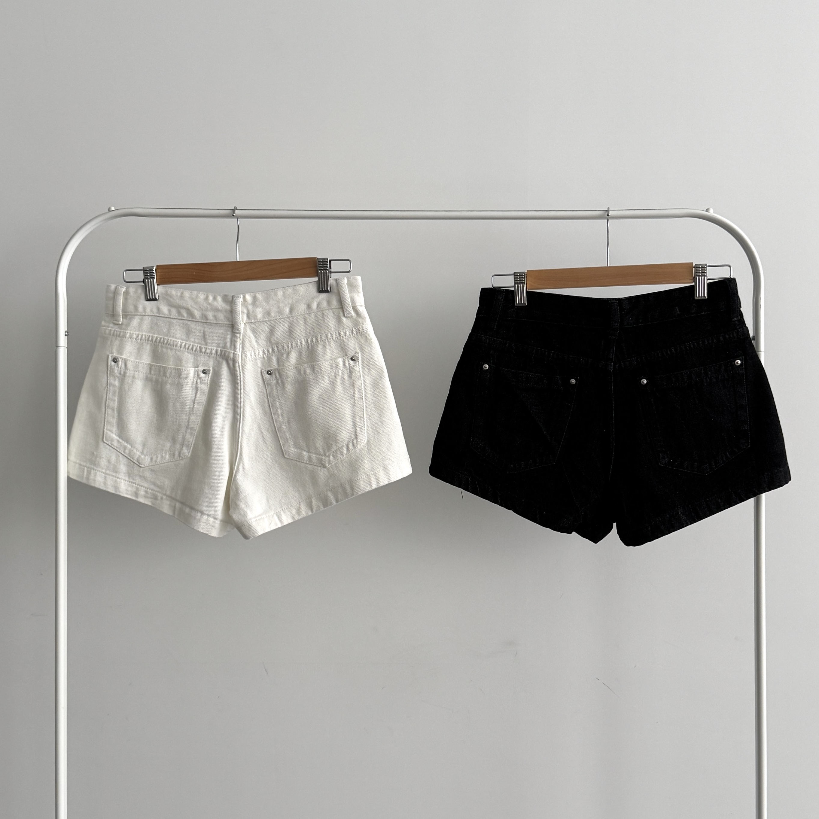 흰바지 여성 3부 A라인반바지 스터드 흰반바지 - 상세 이미지 3