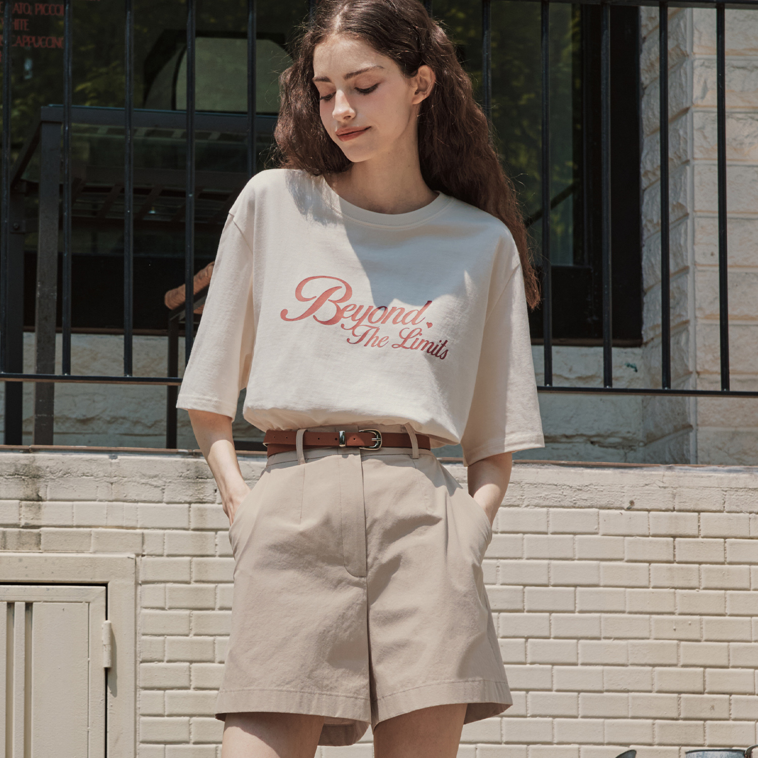 [제로스트릿][2컬러] 트윙클 반팔 티셔츠 TWINKLE SHORT SLEEVE T-SHIRT