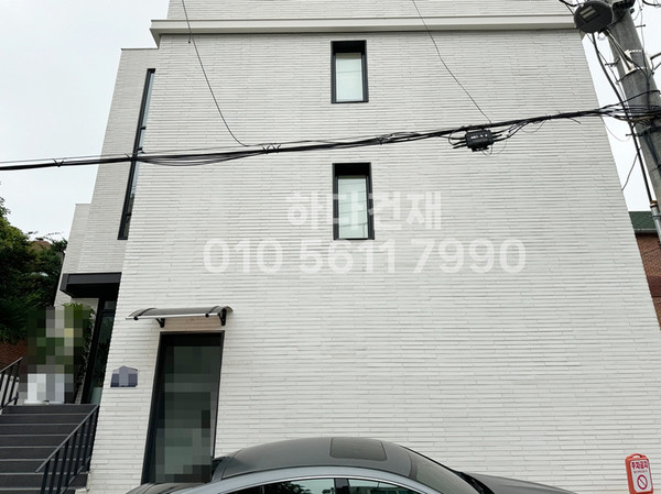 모노타일 롱와이드 500x50x17T 모던퓨어화이트 / 하다건재 시공사례