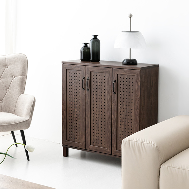 헤인 낮은 3문 수납장 GKM9590 타공형 869X350X935MM, 5단, 브라운월넛베니어 1526.8906 - 상세 이미지 3