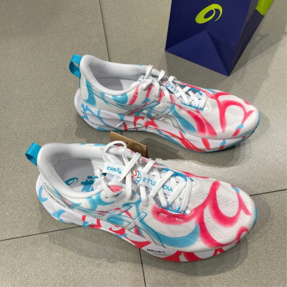 아식스 노바블라스트 5 도쿄 런닝 조깅 운동 마라톤 화 1011C110-100