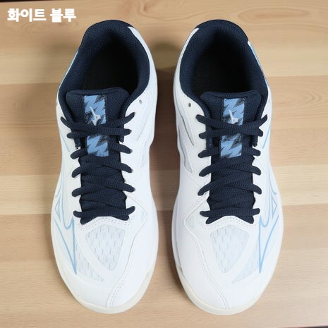 미즈노 배구화 썬더 블레이드 Z 2E V1GA2370 남녀공용 3컬러 화이트X골드 25 - 상세 이미지 3