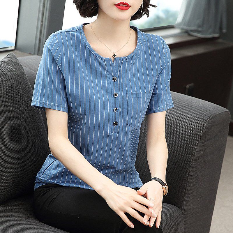 봄 여름 여성 루즈핏 빅사이즈 스트라이프 반팔 티셔츠 데일리룩 브이넥 헨리넥 면 포켓 상의 - 상세 이미지 4