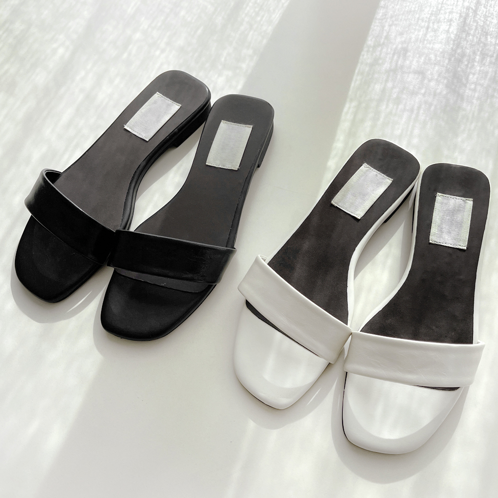 하모닌 스트랩 뮬 슬리퍼