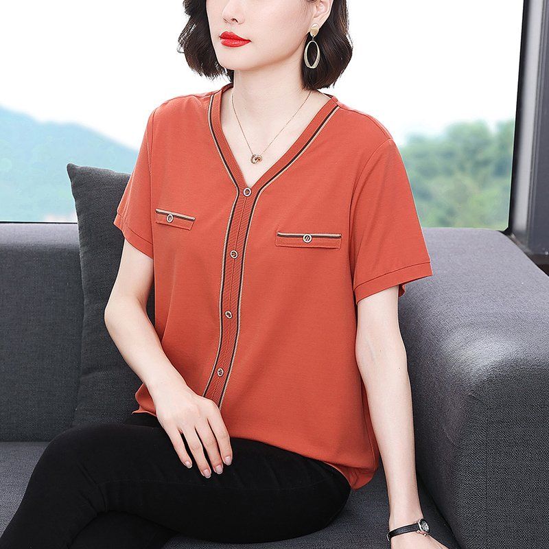 봄 여름 여성 루즈핏 빅사이즈 브이넥 반팔 티셔츠 데일리룩 캐주얼 헨리넥 배색 포켓 상의 - 상세 이미지 2
