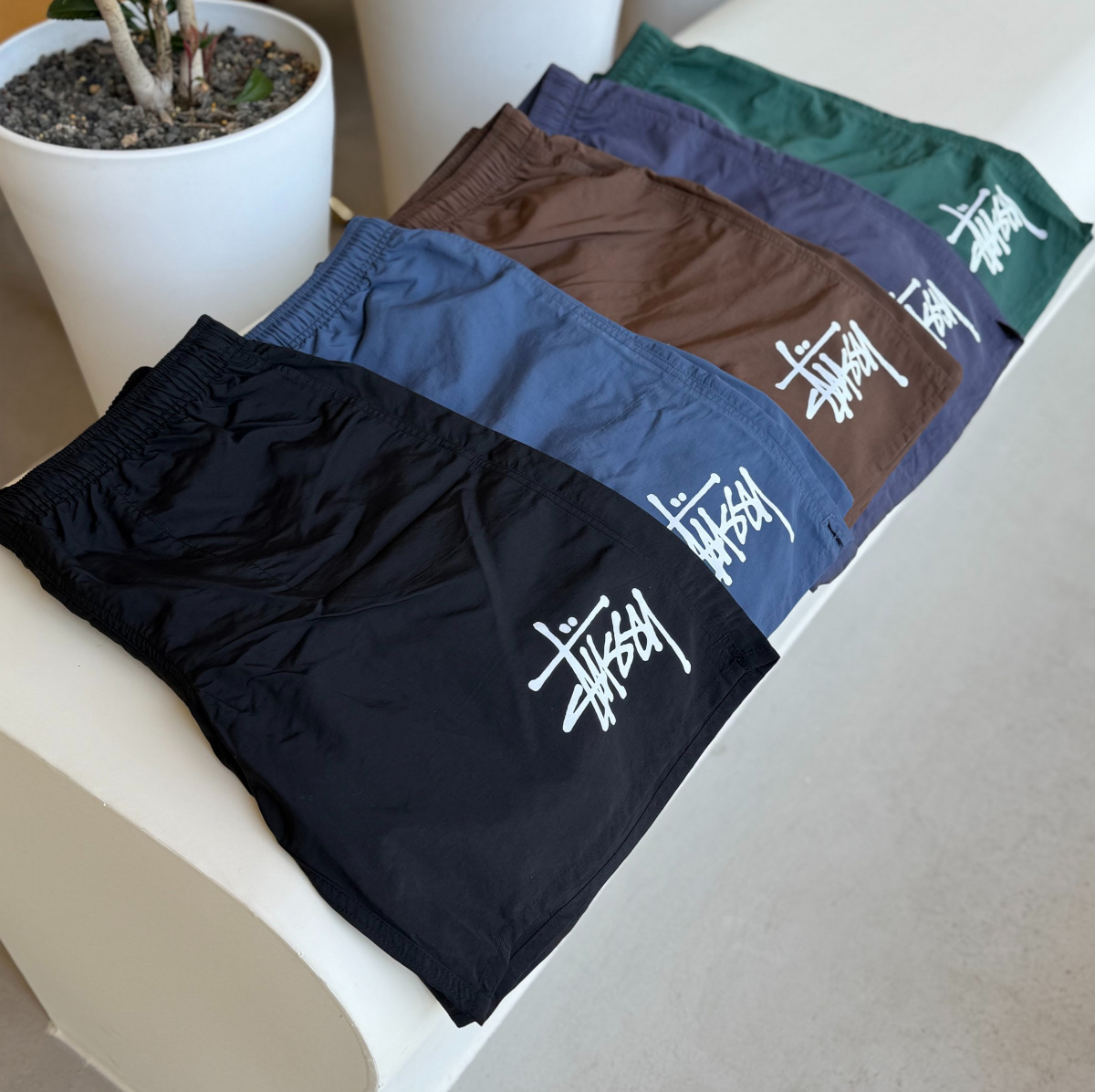 https://shop-phinf.pstatic.net/20250613_141/1749795476786MwOeO_JPEG/29191271892019877_1850622429.jpg