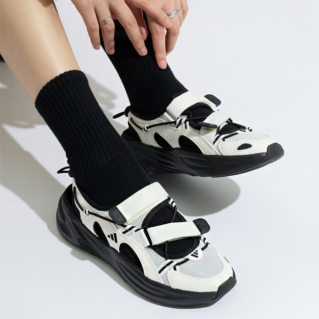 아디다스 오즈웨이브 샌들 화이트 블랙 남여공용