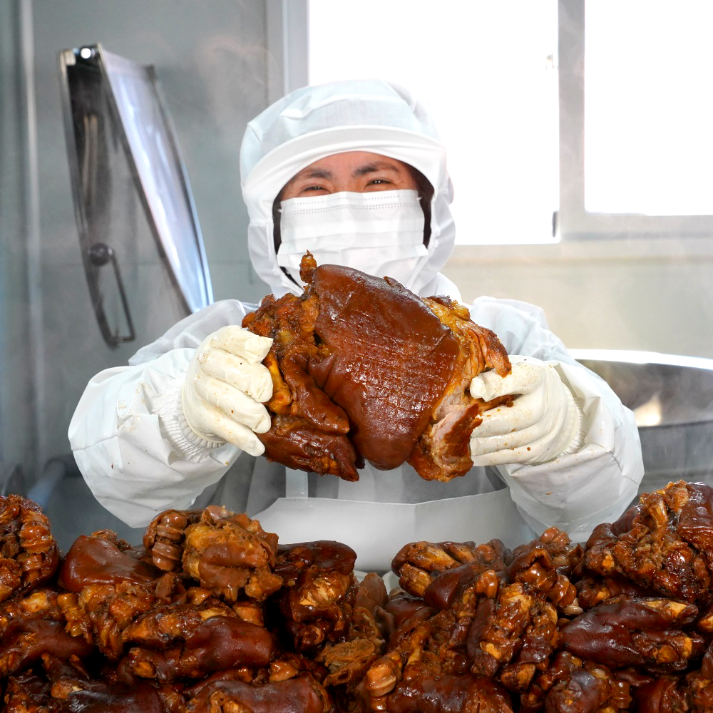 족발 1.4kg 국내산 돼지 앞다리 왕족발 원가판매이벤트 - 상품 이미지