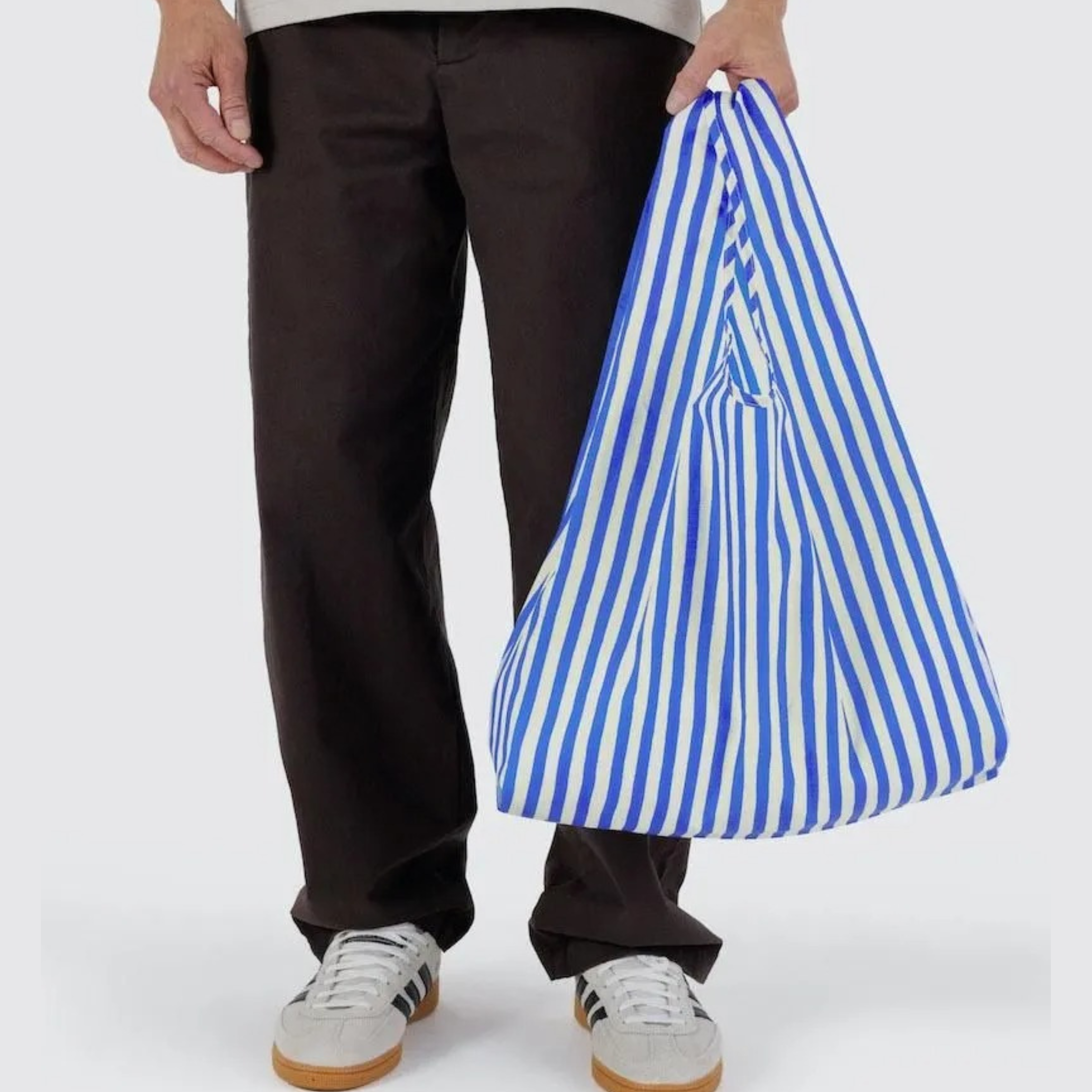 바쿠 숄더백 STANDARD BAGGU 블루 페인트 스트라이프 4582698813798 - 상세 이미지 2