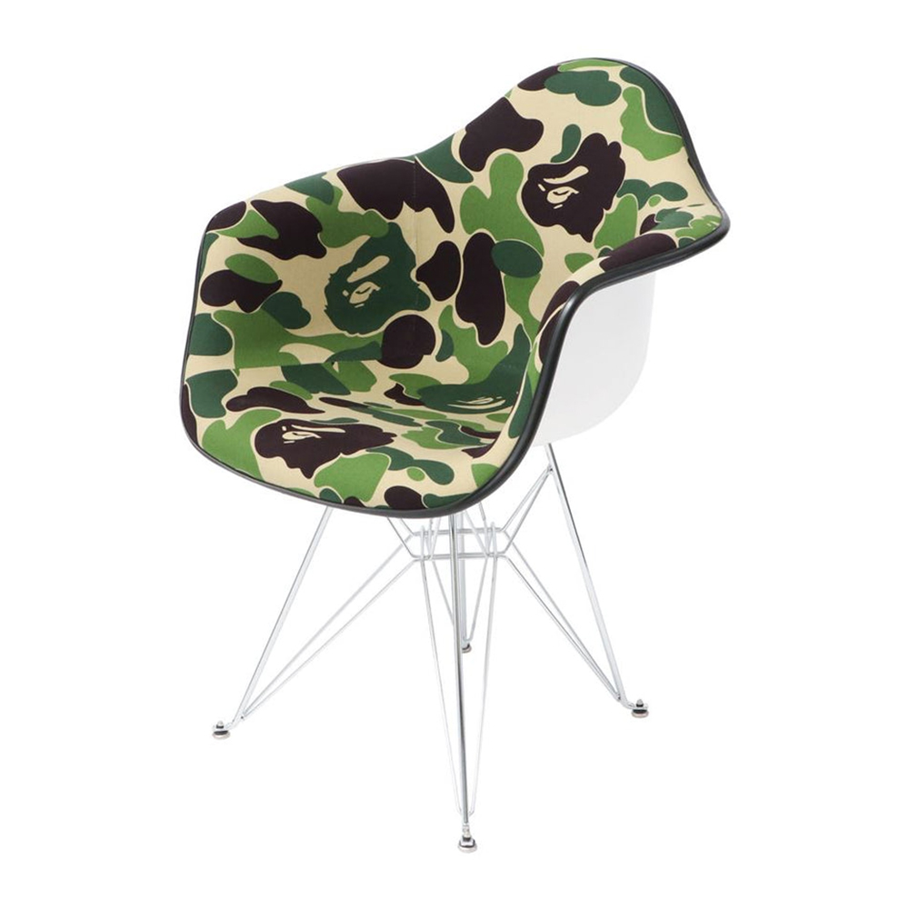 베이프 X MODERNICA 의자 ABC CAMO UPHOLSTERED ARM SHELL EIFFEL 1K73-192-906 - 상세 이미지 2