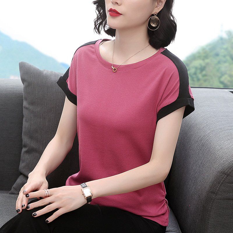 봄 여름 여성 루즈핏 빅사이즈 배색 반팔 티셔츠 데일리룩 라운드넥 면 혼방 래글런 셔링 상의 - 메인 이미지
