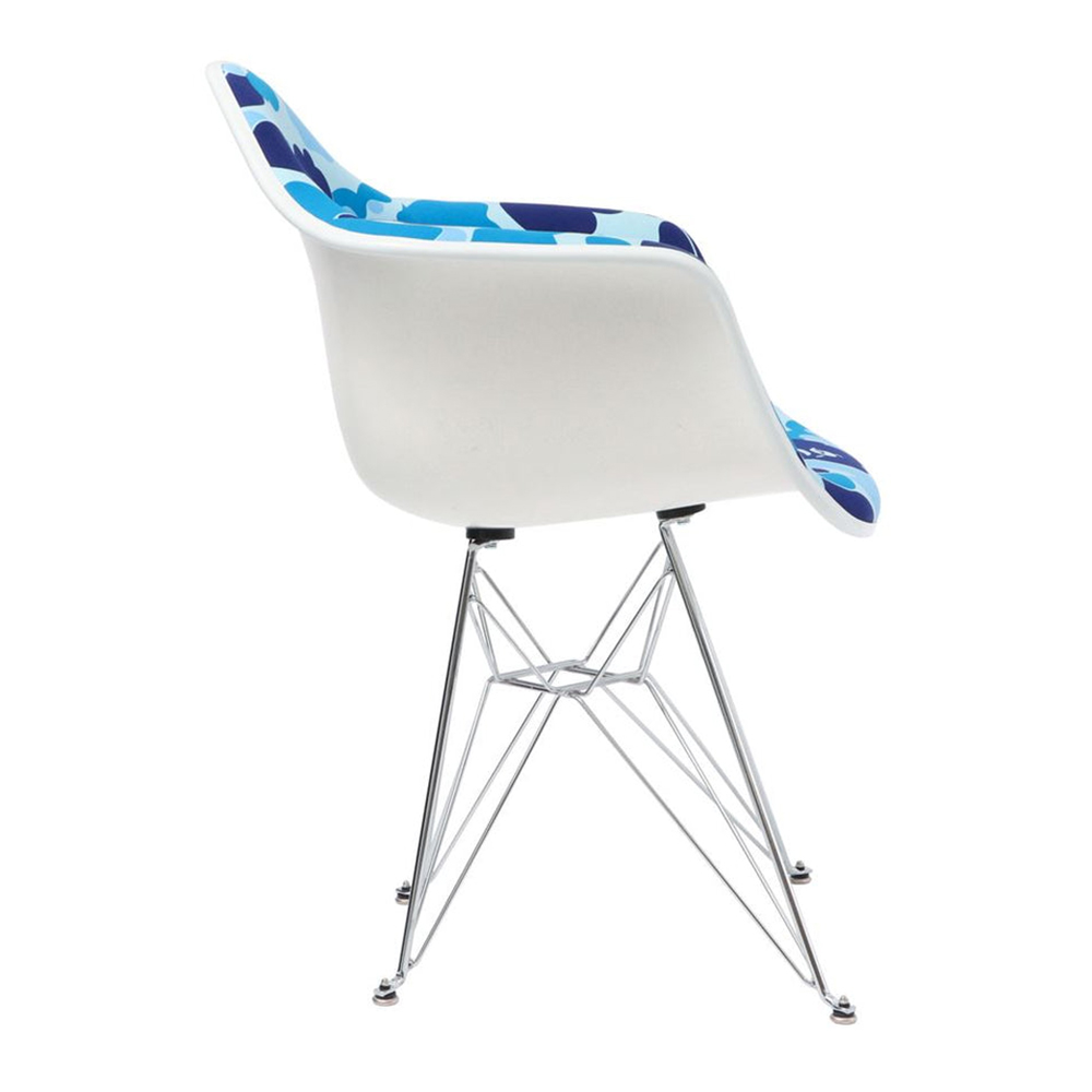 베이프 X MODERNICA 의자 ABC CAMO UPHOLSTERED ARM SHELL EIFFEL 1K73-192-906 - 상세 이미지 4