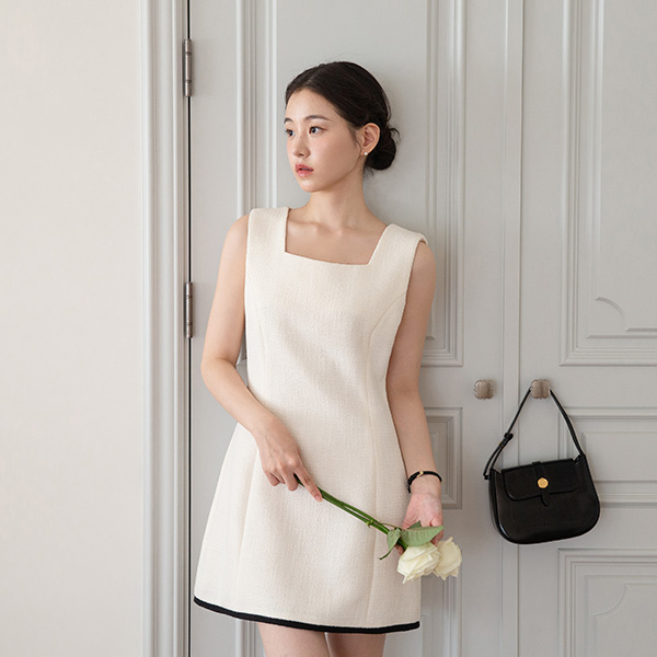 루네트 트위드 배색 A라인 뷔스티에 미니 원피스 op16062