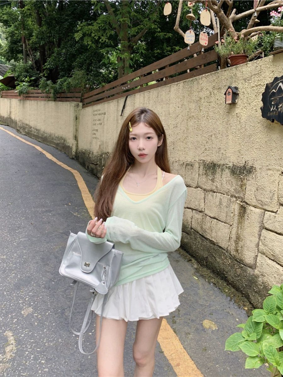 브이넥 얇은 블라우스 투피스 여성 여름 상의 패션 캐주얼 의류 세트 티셔츠 코디 니치 - 상세 이미지 2