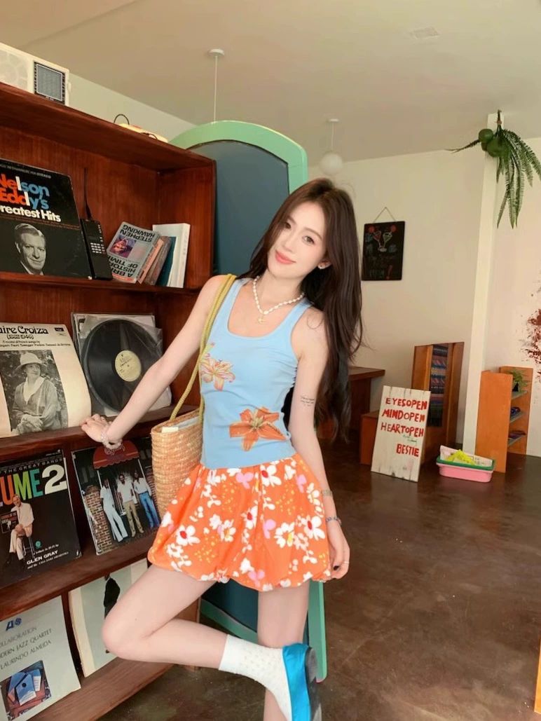 꽃무늬 스커트 오렌지 투피스 코디세트 플라워 프린트 플레어 캉캉 주름 - 상세 이미지 2