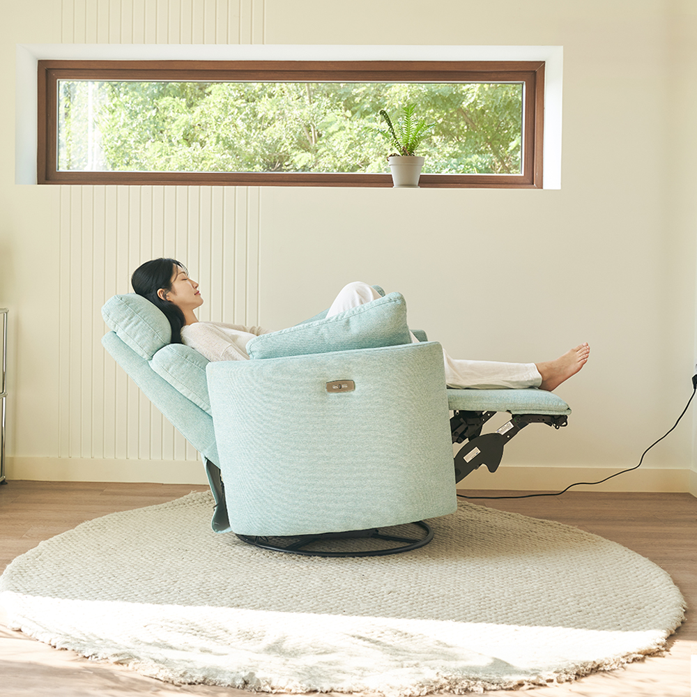 휴브100 1인용 생활발수 이지클린 패브릭 리클라이너 소파 (쿠션증정) : 에몬스