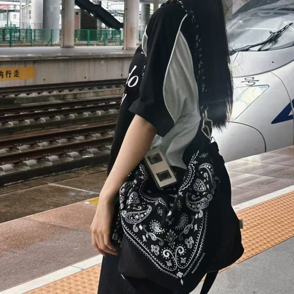 페이즐리 스카프 투웨이백 [1COLOR] 이미지 6
