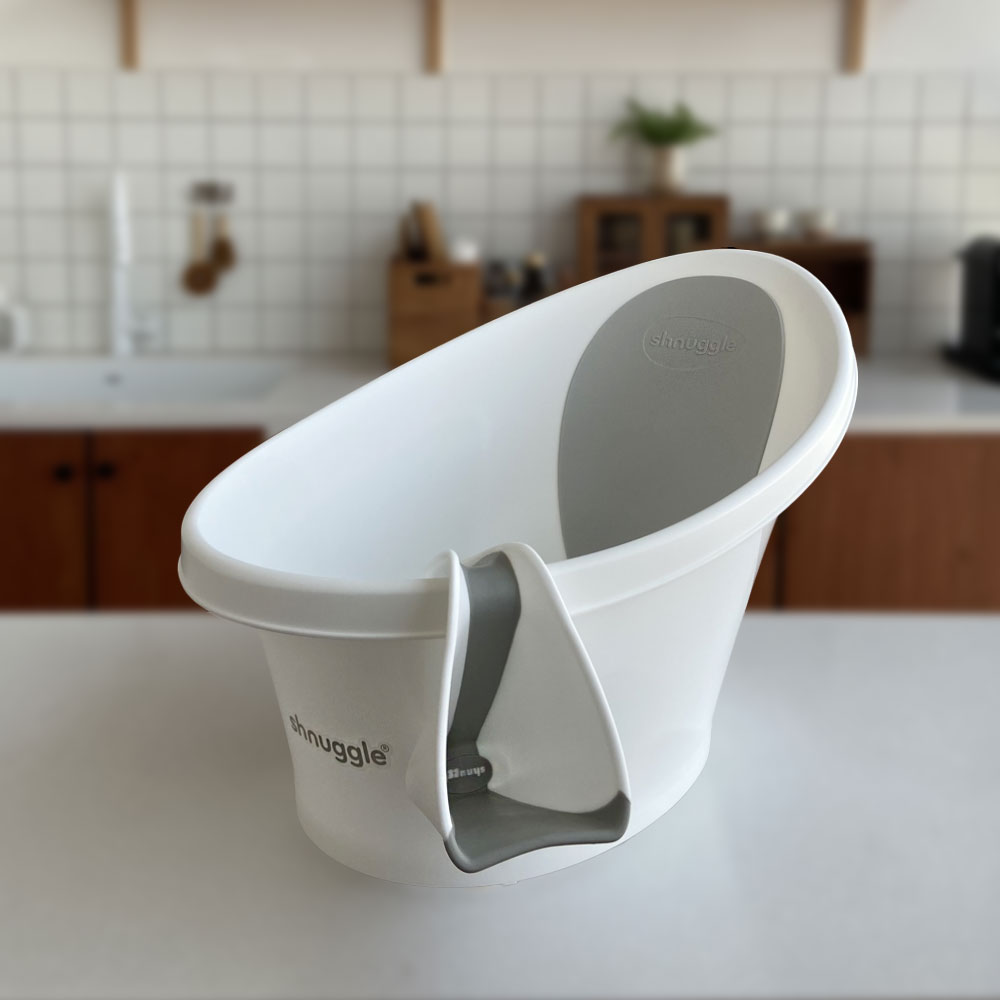 슈너글 신생아 목욕 아기욕조 + 샴푸컵 화이트 세트