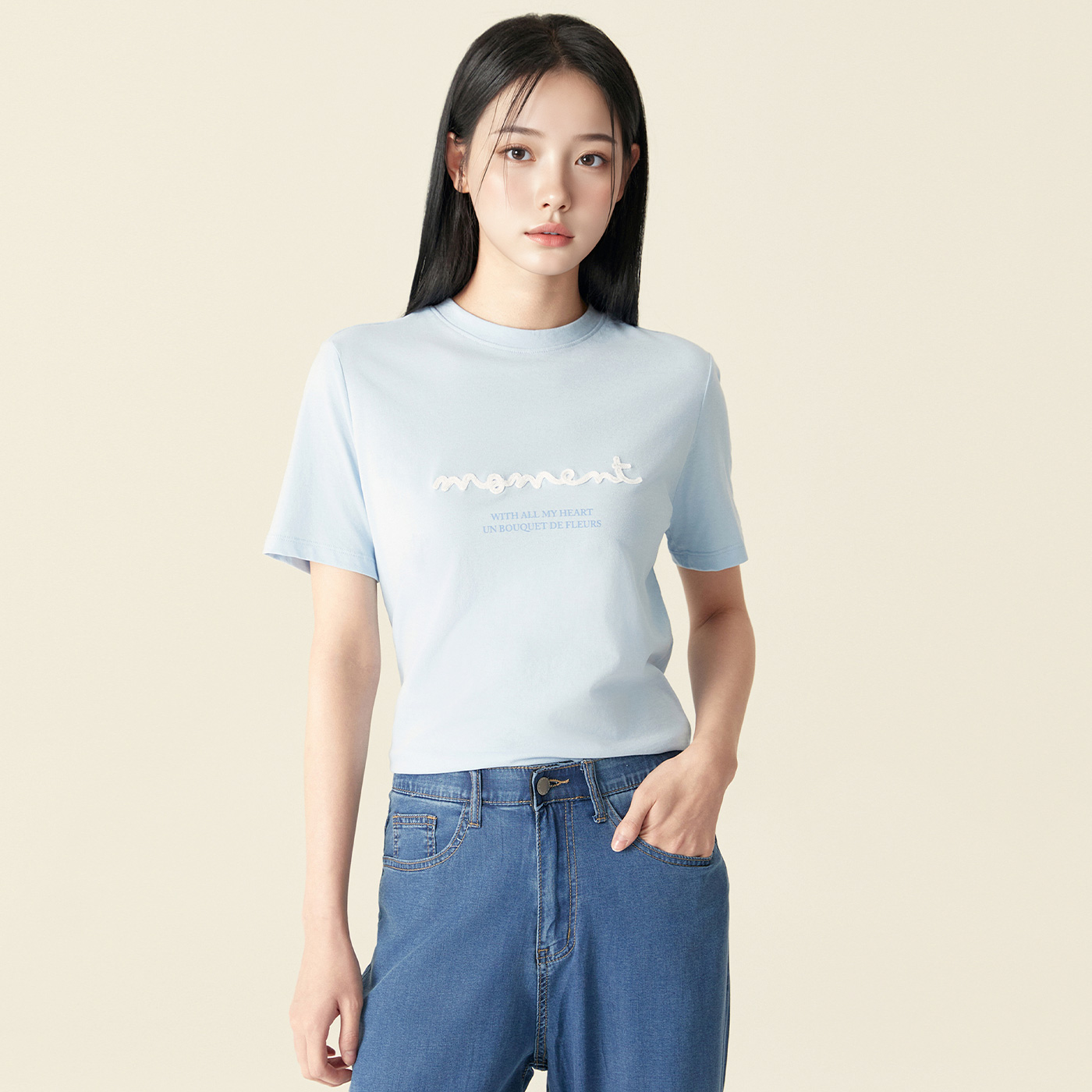 로엠 레귤러핏 레터 티셔츠 RMHWF24R16 - 상세 이미지 2