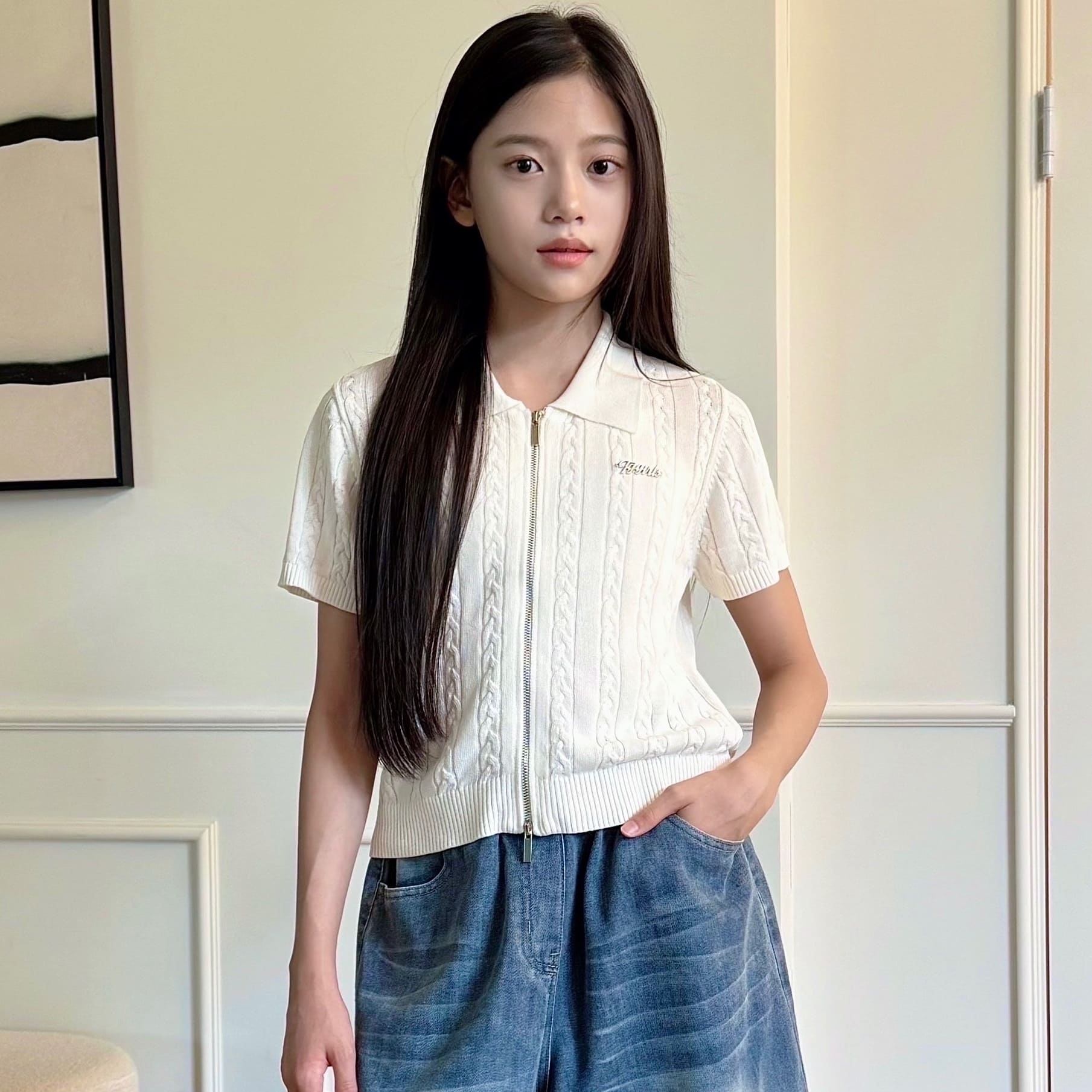 더데이걸 반팔 카라 집업 니트 TGKA25302 - 상품 이미지