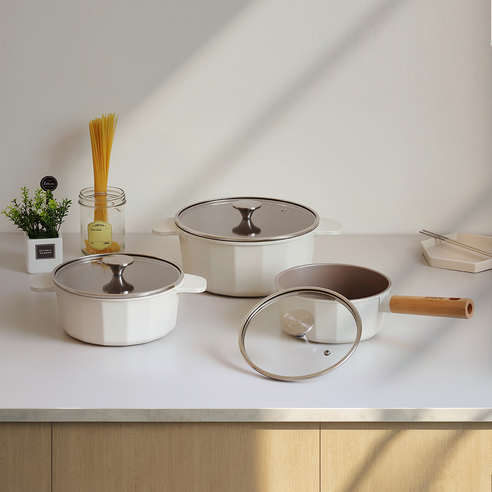 STOLTZ 슈톨츠 크림 쿡웨어 IH 냄비 3종(18cm,20cm,24cm)택 1 - 상품 이미지