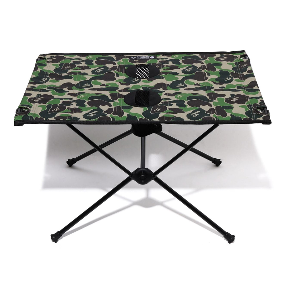 베이프 X HELINOX 테이블 ABC CAMO TABLE ONE HARD TOP 1L23-182-912 - 메인 이미지