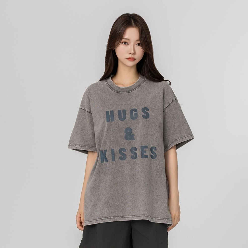 여성반팔 HUGS & KISSES 빈티지 피그먼트 오버핏티셔츠 FTC00020 - 상품 이미지