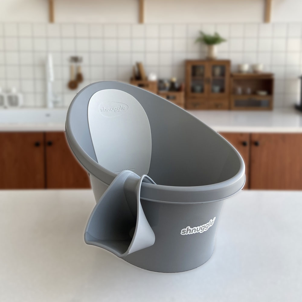 슈너글 신생아 목욕 아기욕조 + 샴푸컵 페블그레이 세트