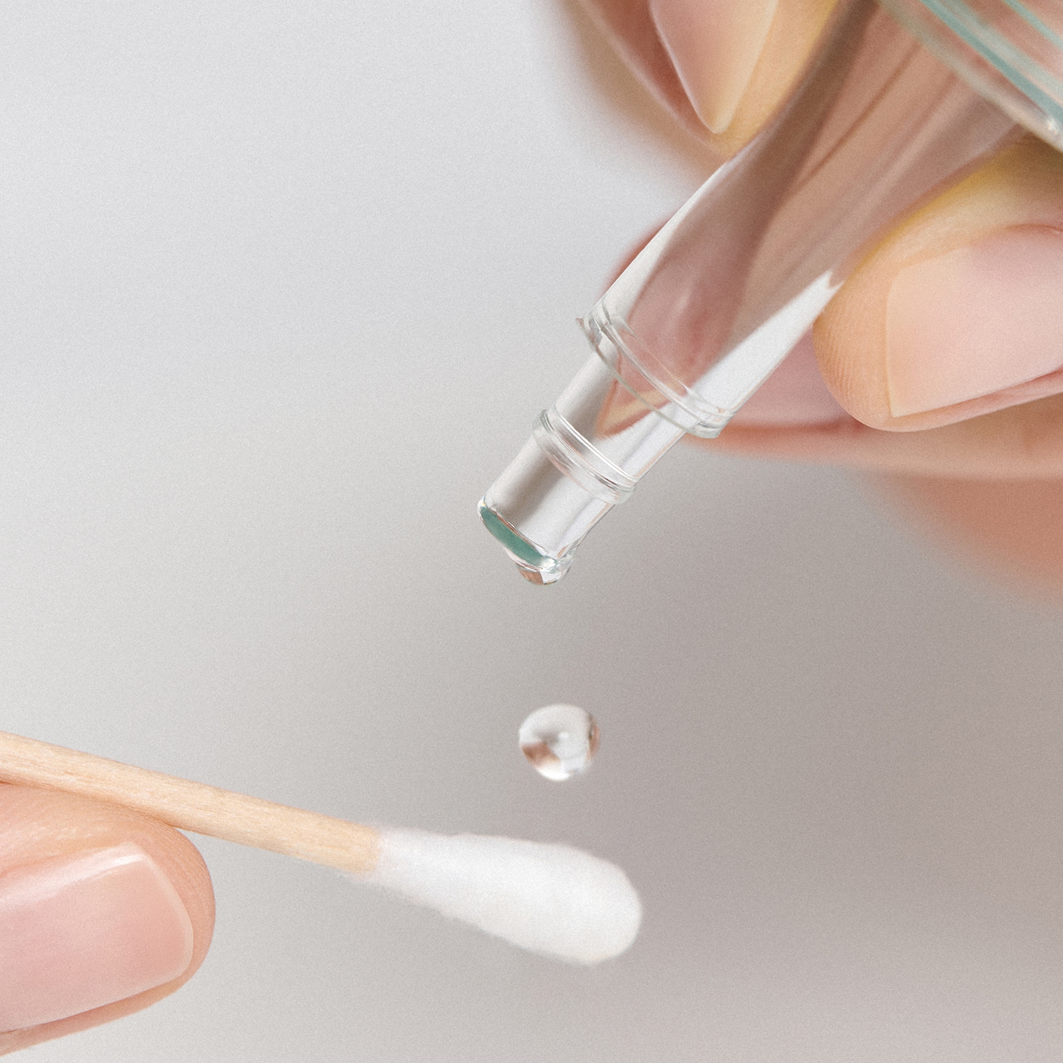 아로마티카 슈퍼 티트리 레스큐 스팟 트리트먼트 10ML