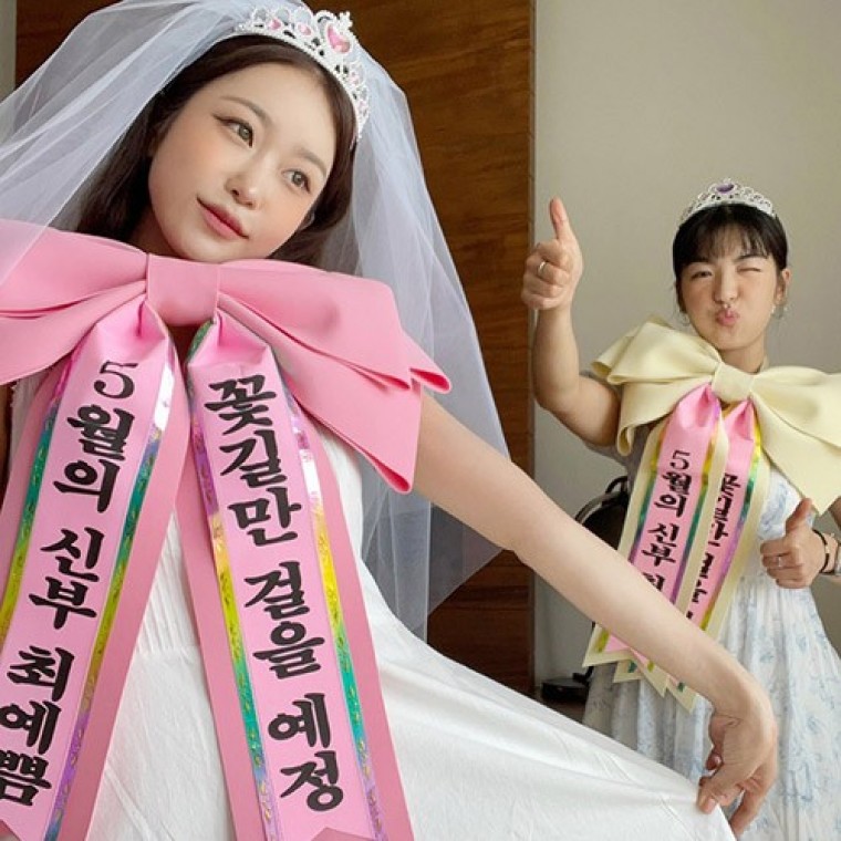 웨딩카장식 인간화한 화환리본 인간화환문구