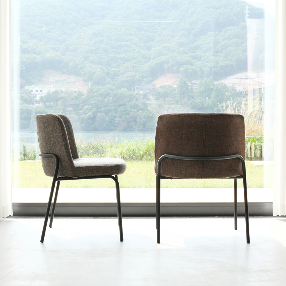 뷰티즈체어 루나 편한 인테리어 식탁의자 식당 고급 패브릭 카페 다이닝