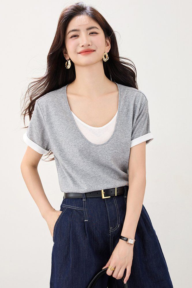 봄 여름 여성 루즈핏 페이크 레이어드 반팔 티셔츠 심플룩 데일리룩 유넥 배색 소매 포인트 - 상세 이미지 3