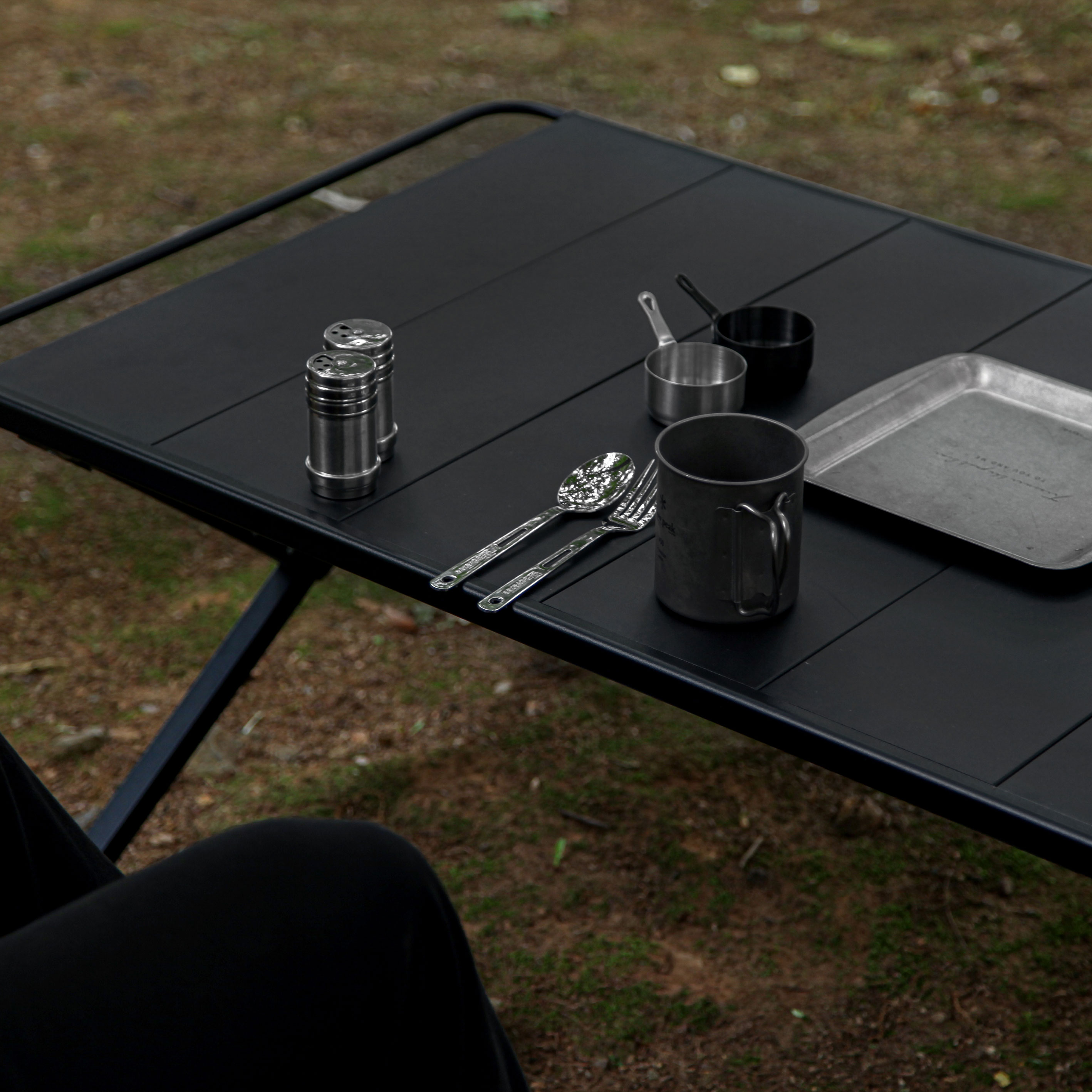 블루폴 반타엑스 테이블 폴딩 접이식 IGT 캠핑 테이블 매트블랙