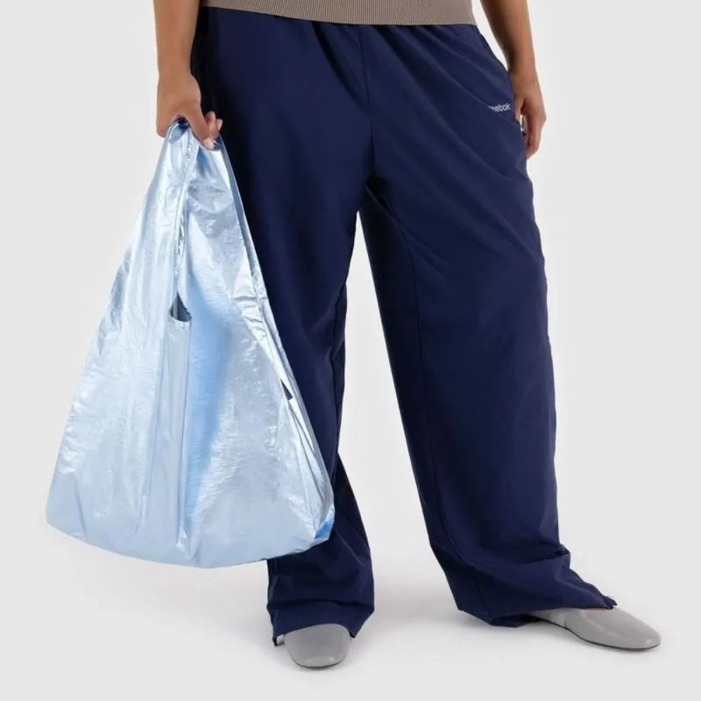 바쿠 숄더백 STANDARD BAGGU 메탈릭 라이트블루 4582698812791 - 상세 이미지 3