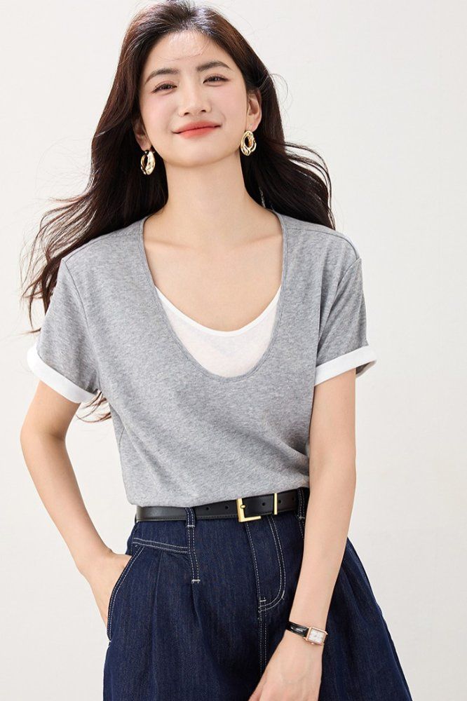 봄 여름 여성 루즈핏 페이크 레이어드 반팔 티셔츠 심플룩 데일리룩 유넥 배색 소매 포인트 - 상세 이미지 5