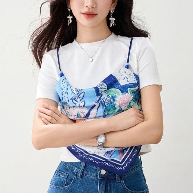 봄 여름 여성 슬림핏 프린트 뷔스티에 반팔 티셔츠 세트 유니크룩 페미닌룩 레이어드 포인트 - 메인 이미지