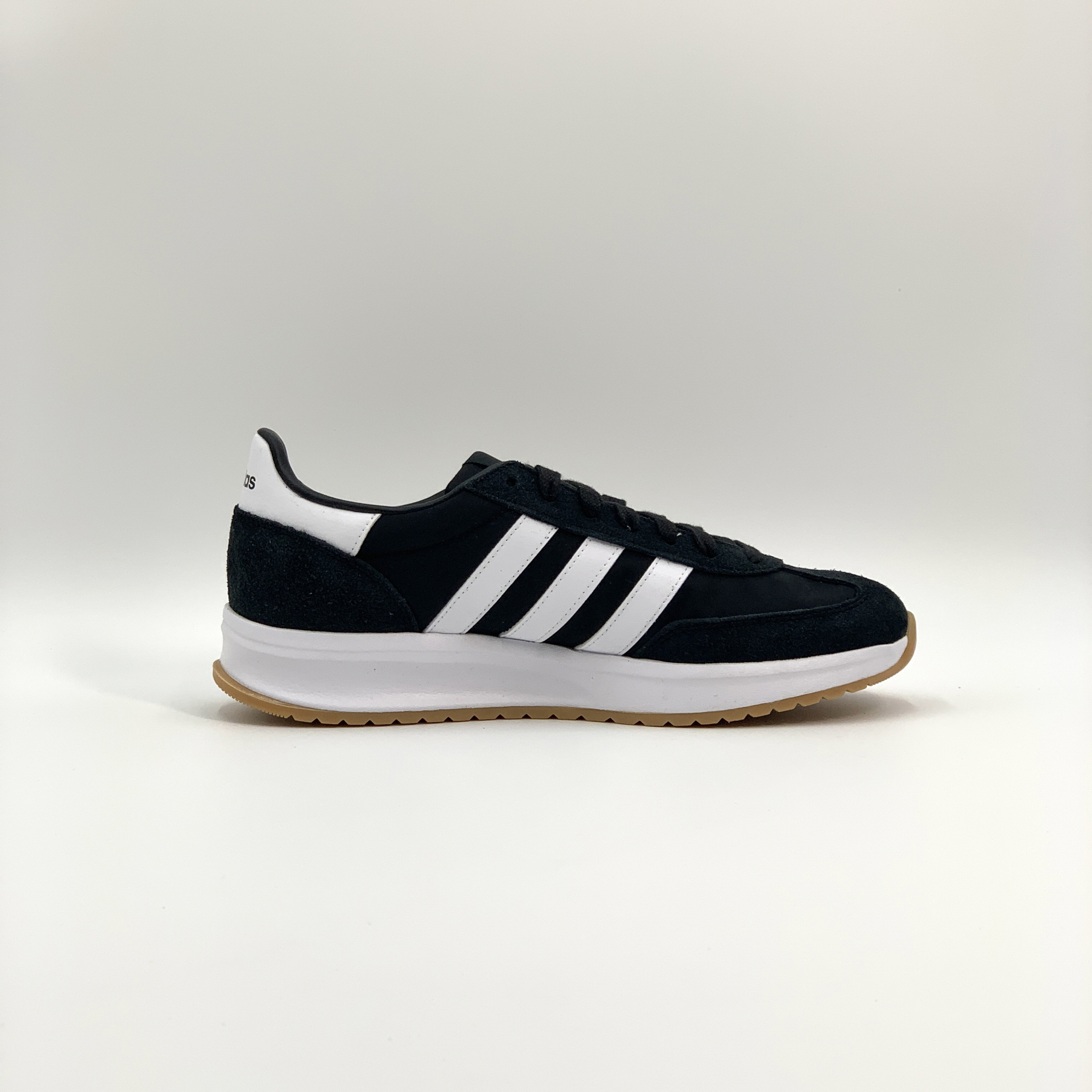 [국내매장판] 아디다스 남여공용 런닝화 데일리 슈즈 커플 중고등학생 RUN 운동화 블랙화이트(런70S), M280