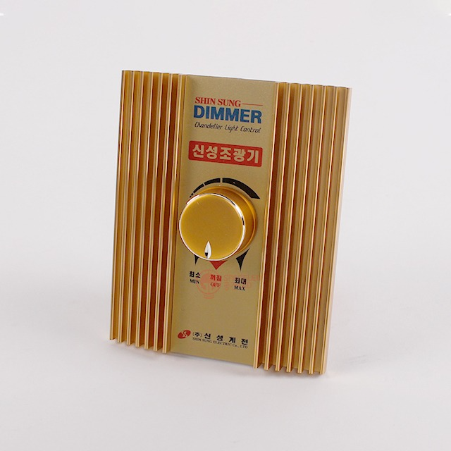 대용량 조광기 디밍가능 디머스위치 LED전구 백열용 3000W - 상품 이미지