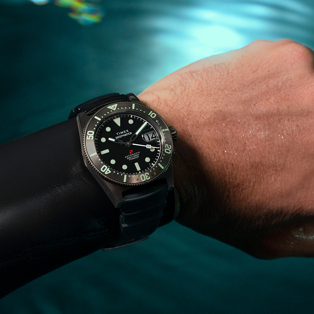 타이맥스 딥워터 리프200 티타늄 오토매틱 다이버시계 41mm TW2W73800