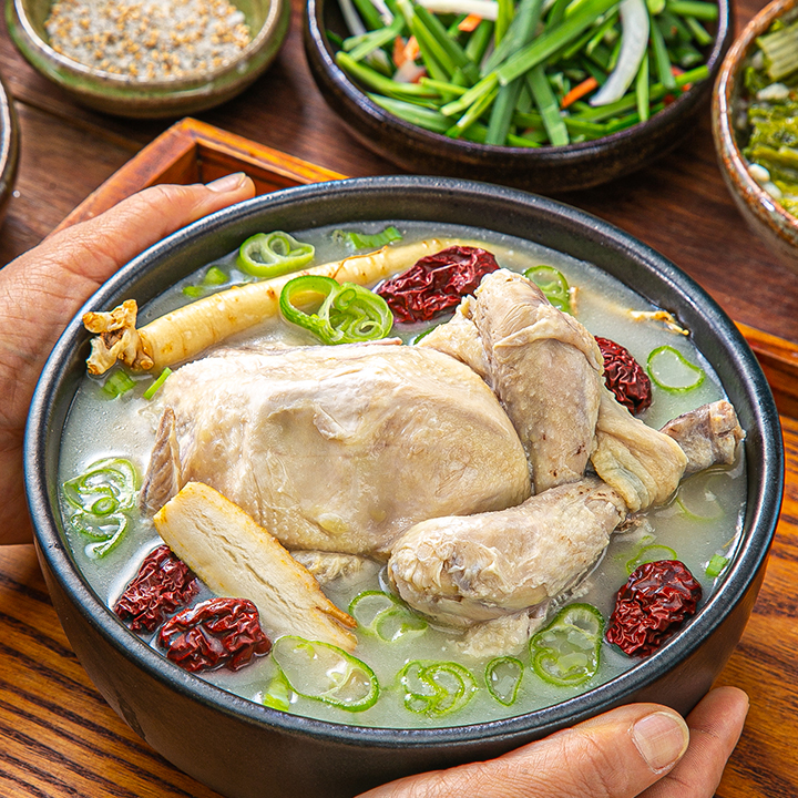 제철밥상 100% 국내산 수제 삼계탕 1.3kg - 상세 이미지 3