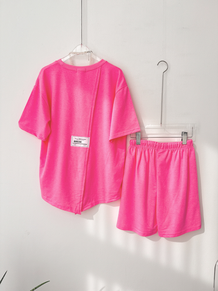 언발 뒤트임 패치 반팔 반바지 트레이닝 세트