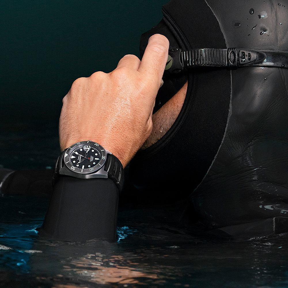 타이맥스 딥워터 리프200 티타늄 오토매틱 다이버시계 41mm TW2W73800