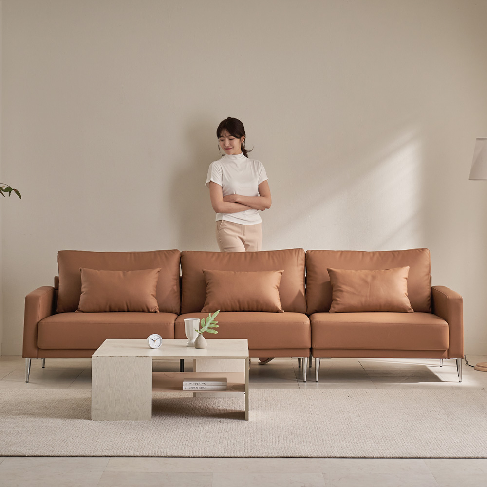 케이하우스홀드 모튼 4인용 가죽소파 쿠션감 좋은 모던디자인 호텔감각 패밀리 가족 거실 소파