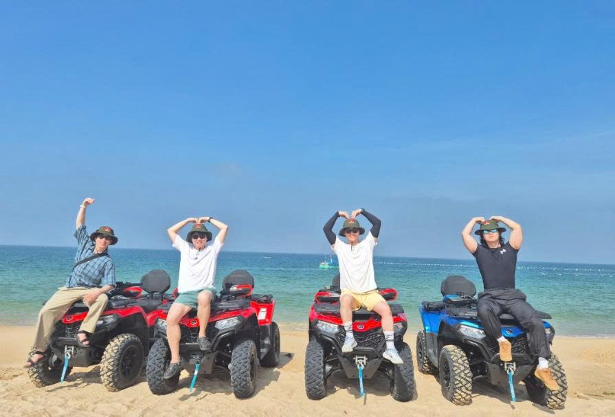 나트랑사막 판랑투어 스냅사진 리무진버스 [선라이즈선택] 깜란 공항 픽업 샌딩 얼리모닝 무이네보다 가까운 일일지프 베트남 체크아웃 투어