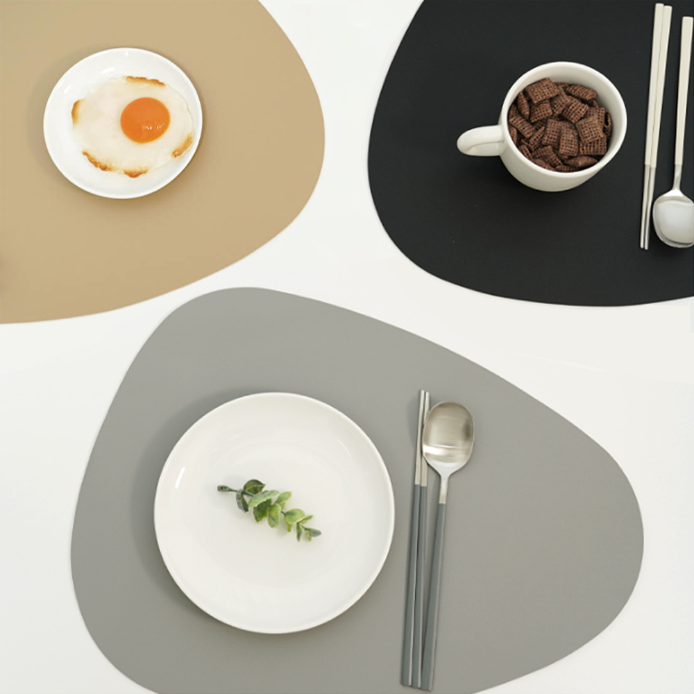 식탁위에까는 식탁 가죽 테이블 매트 깔개 방수 패드