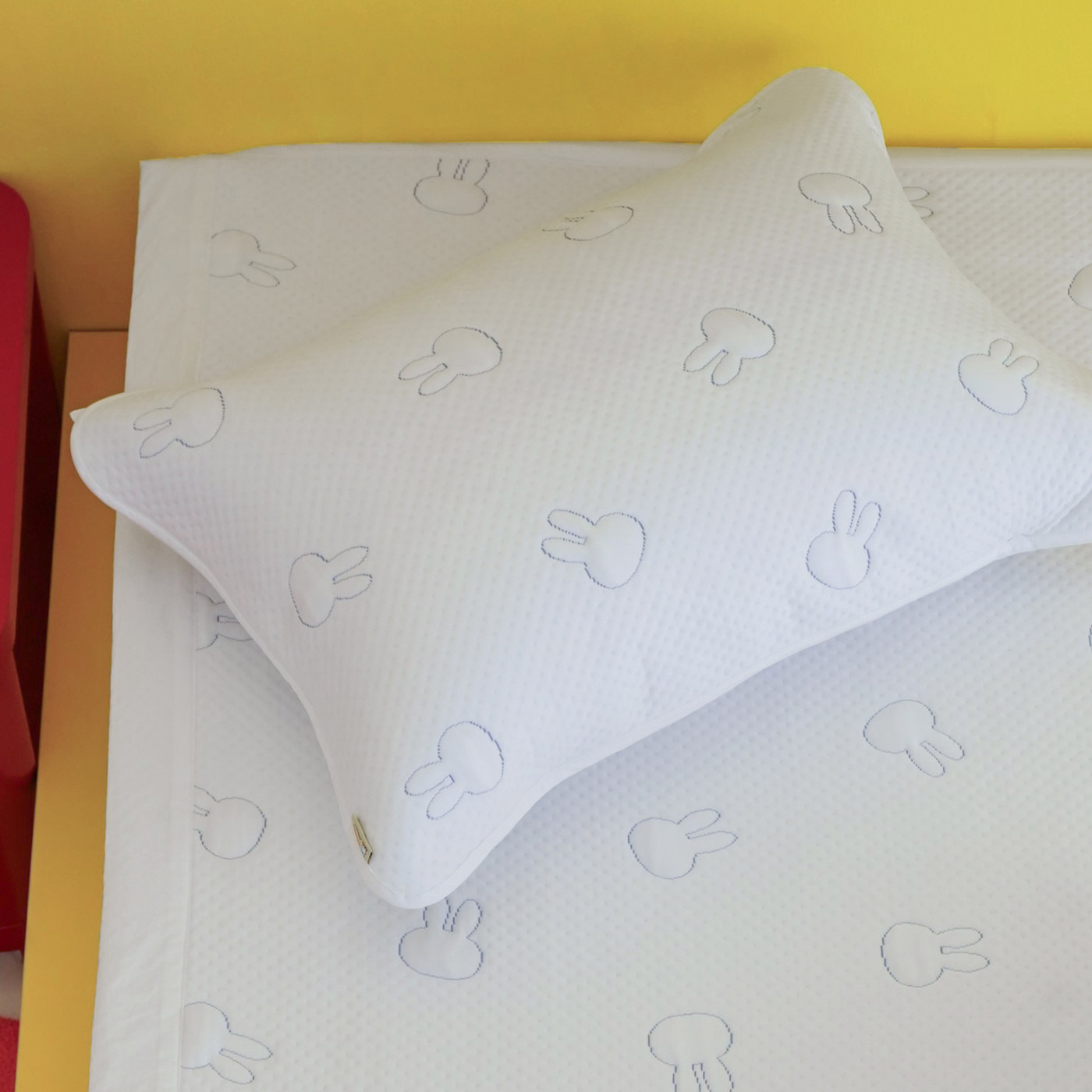 누비지오 미피 프리미엄 삼중직 듀라론 고정밴드 여름 냉감 침대패드